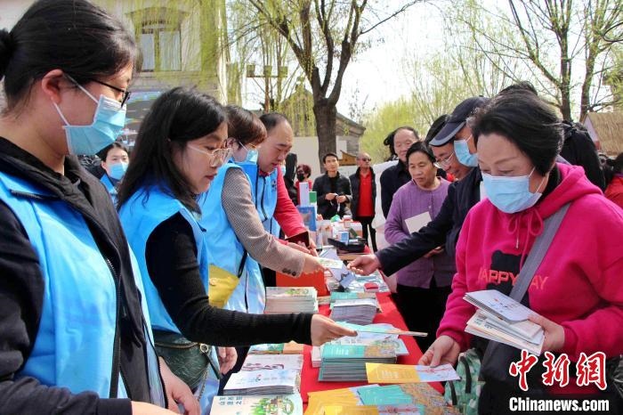 資料圖：山東省文旅廳組織文旅企業(yè)舉行文旅服務(wù)群眾相關(guān)活動(dòng)。　趙曉 攝