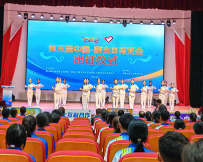 1755995010361208.jpg 出征2.jpg