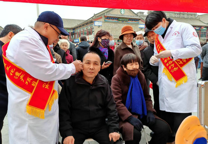 1772680432608125.jpg 雷鋒3.jpg