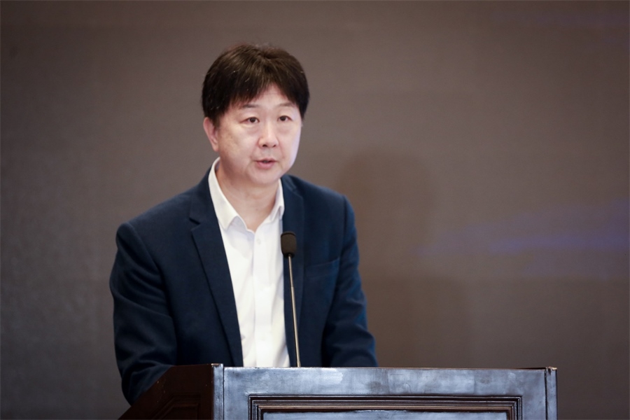中國民主法制出版社黨委書記、社長、總編輯 劉海濤