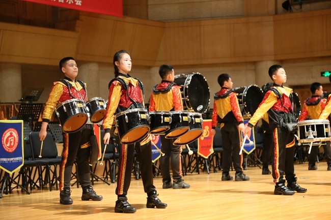 “樂動金帆 ‘藝’起交響”為主題的專場音樂會現(xiàn)場。主辦方供圖