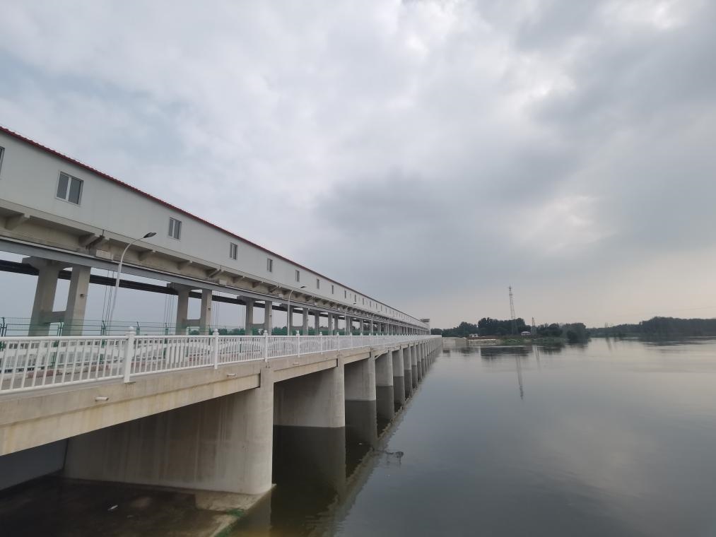 圖為獨流減河進洪南閘。新華社記者 劉惟真 攝