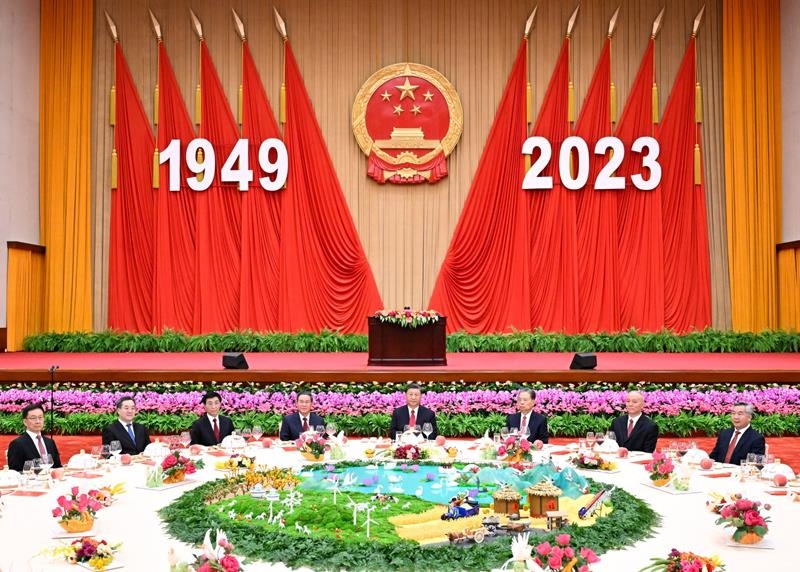 △2023年9月28日，慶祝中華人民共和國(guó)成立74周年招待會(huì)在北京人民大會(huì)堂舉行。
