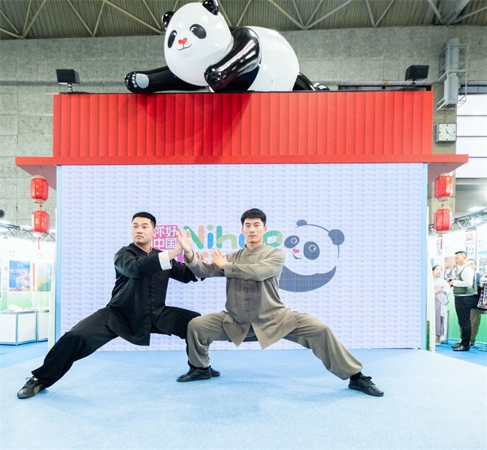 日本國際旅游博覽會期間中國展館的太極拳表演。圖片由中國駐東京旅游辦事處提供