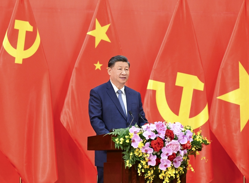 習(xí)近平總書記發(fā)表題為《賡續(xù)傳統(tǒng)友誼，開(kāi)創(chuàng)中越命運(yùn)共同體建設(shè)新征程》的重要講話。