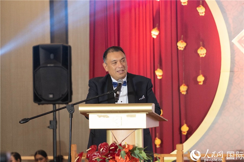 菲外交部副部長多明戈出席年會并致辭。人民網(wǎng)記者樊帆 攝