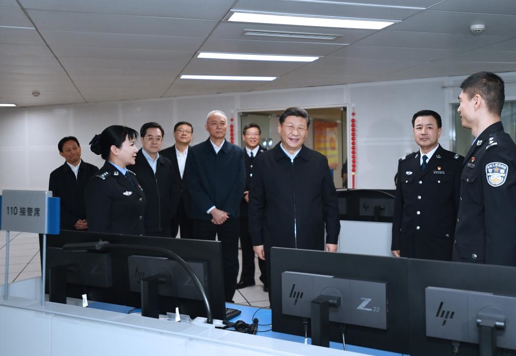 2019年2月1日上午，習近平總書記在北京市公安局看望慰問公安民警，并向全國廣大公安民警拜年。新華社記者 謝環(huán)馳 攝
