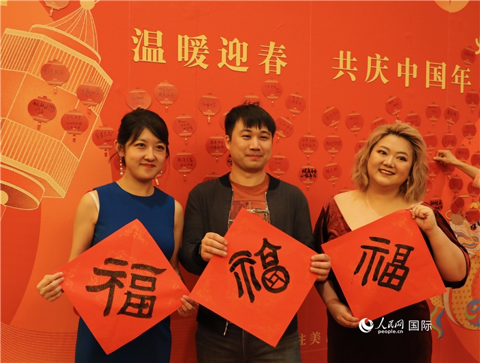 500余名旅美華僑華人、中國留學(xué)生、中資機構(gòu)人員代表參加了春節(jié)招待會。人民網(wǎng)記者 李志偉攝