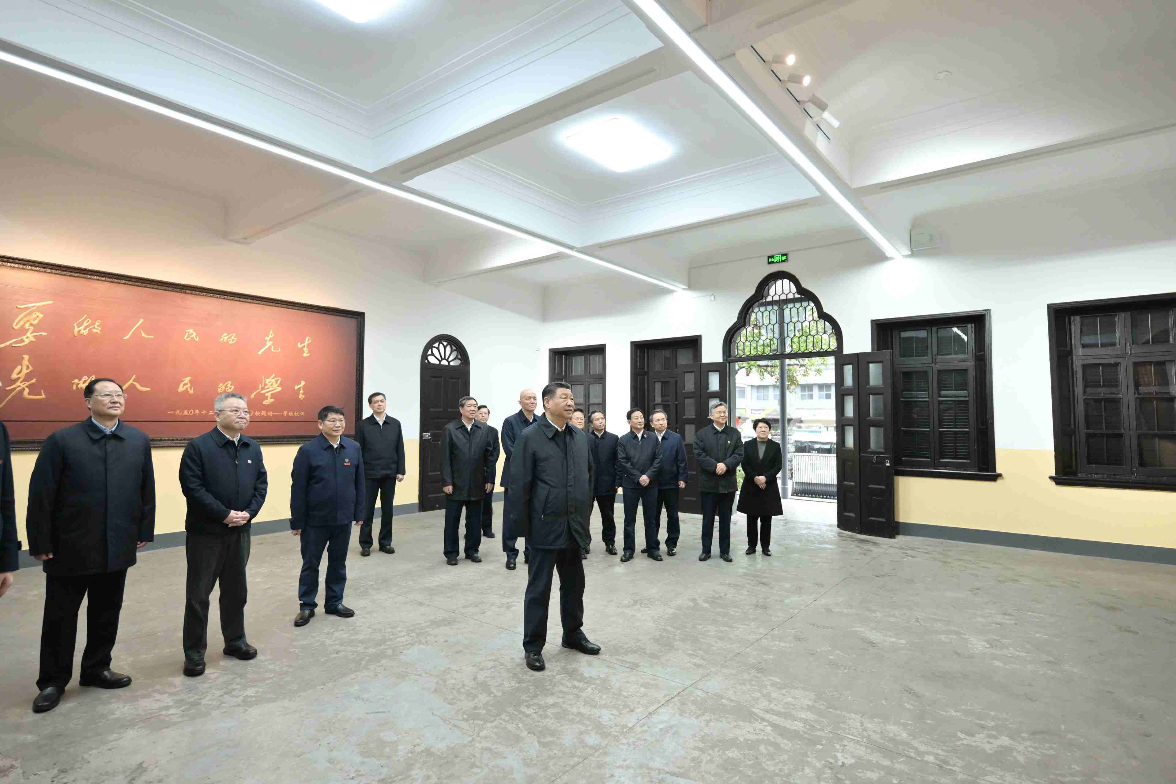 3月18日，習近平總書記在湖南第一師范學院（城南書院校區(qū)）考察。