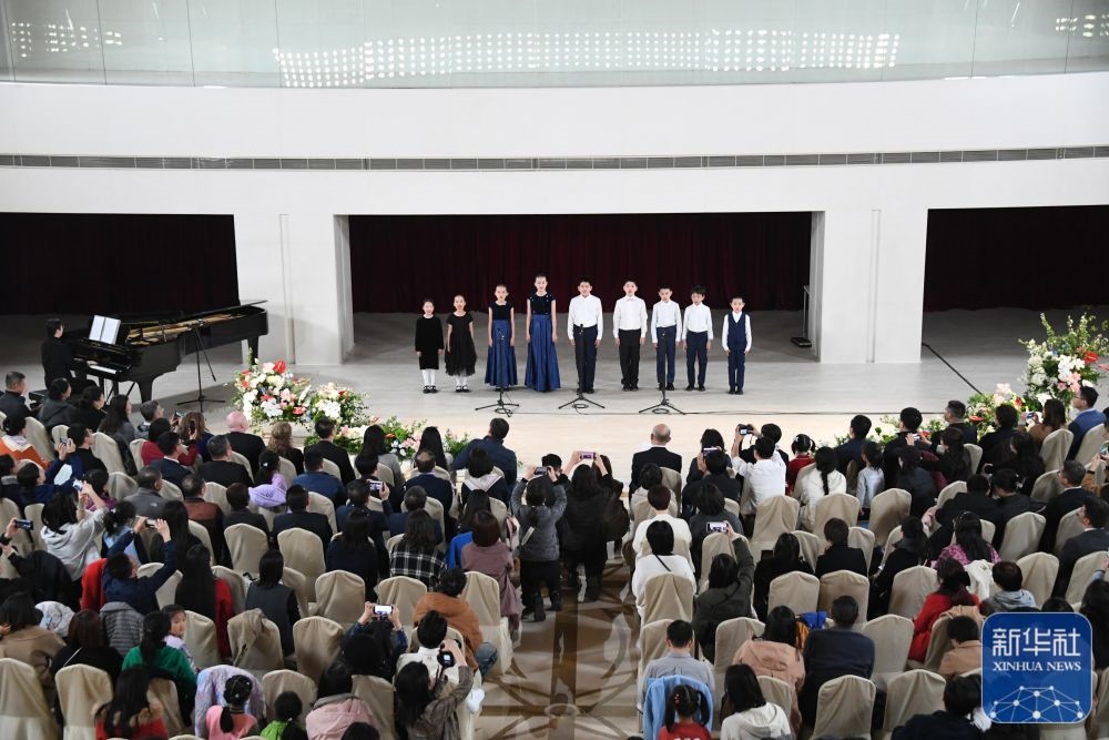 3月21日，金融街童聲合唱團在音樂會上演出。新華社記者 任超 攝