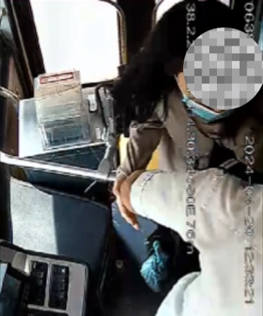 公交車上他一聲大吼！魏杰，好樣的！