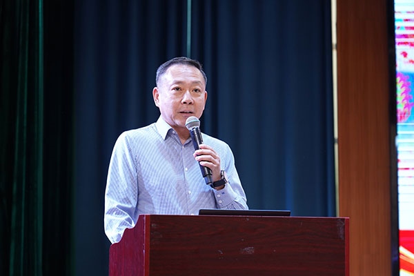 北京大鸞翔宇慈善基金會(huì)理事長、周恩來侄外孫沈清講述周恩來的讀書故事。