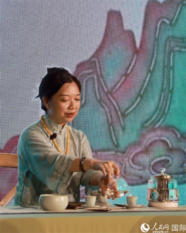 茶藝展示。人民網(wǎng)記者 管克江攝
