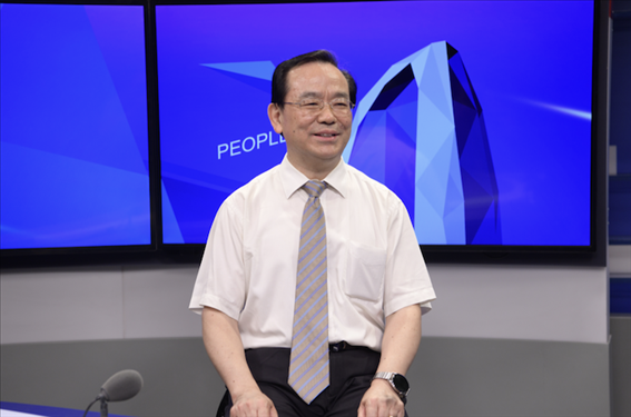 中國人民大學(xué)法學(xué)院教授、博士生導(dǎo)師楊建順。人民網(wǎng)記者 王曉嘯攝