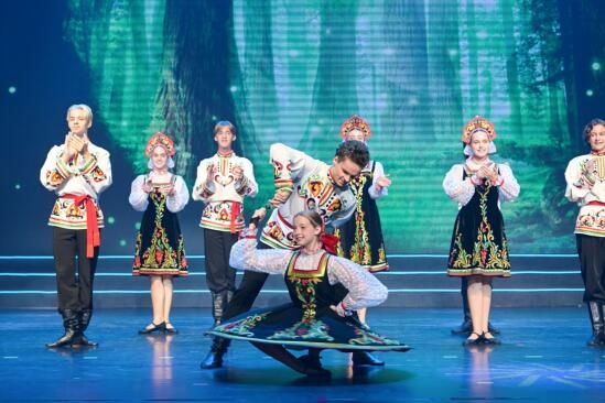 第十屆“歡動北京”開幕，12國青少年向未來問好