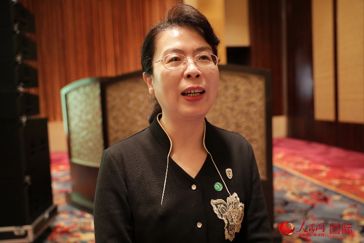 北京外國語大學亞洲學院院長、中國馬來研究中心主任蘇瑩瑩教授接受人民網采訪。人民網 王婧攝