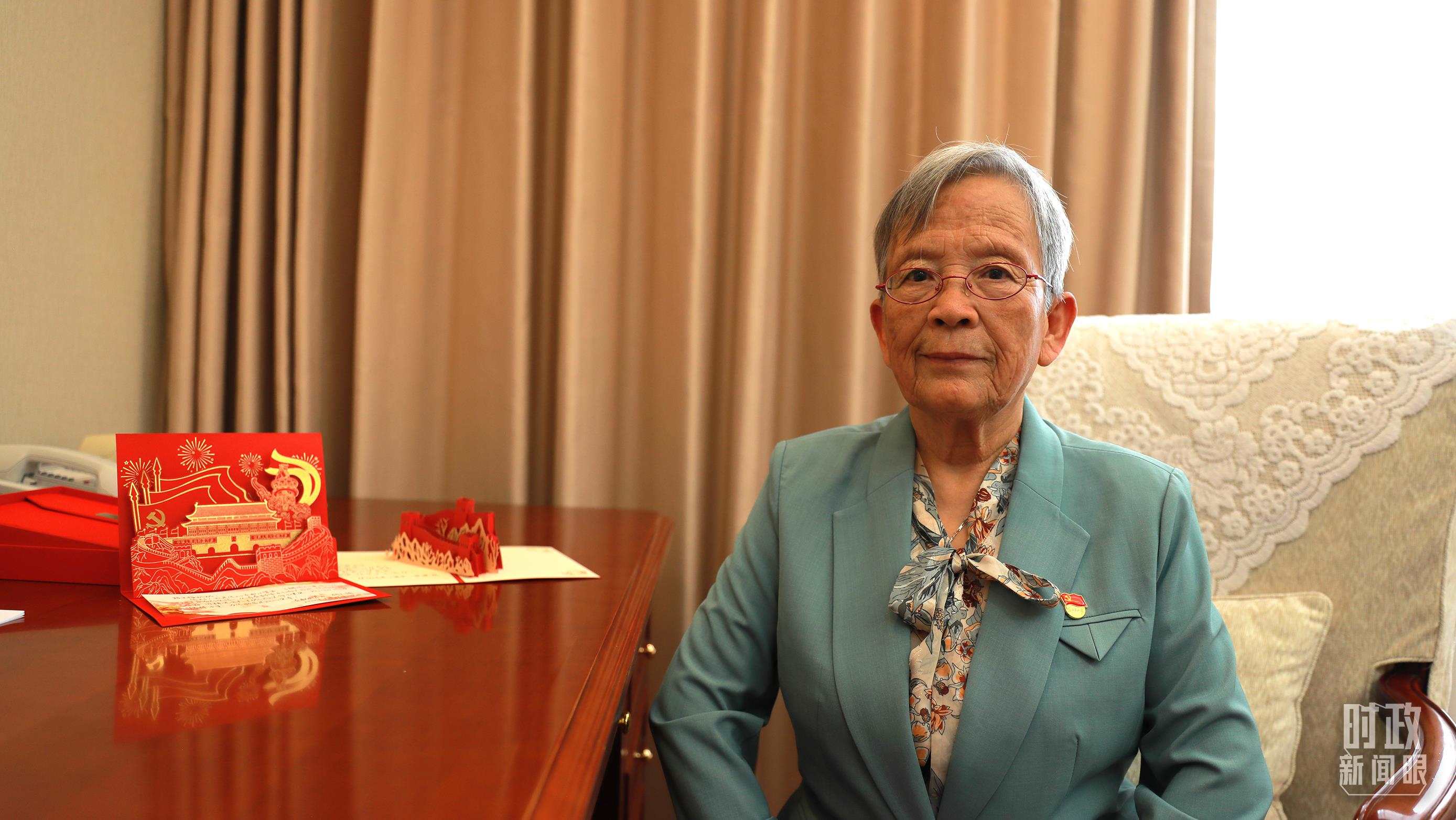 “人民醫(yī)護(hù)工作者”國(guó)家榮譽(yù)稱號(hào)獲得者路生梅。（總臺(tái)央視記者姚瑤拍攝）