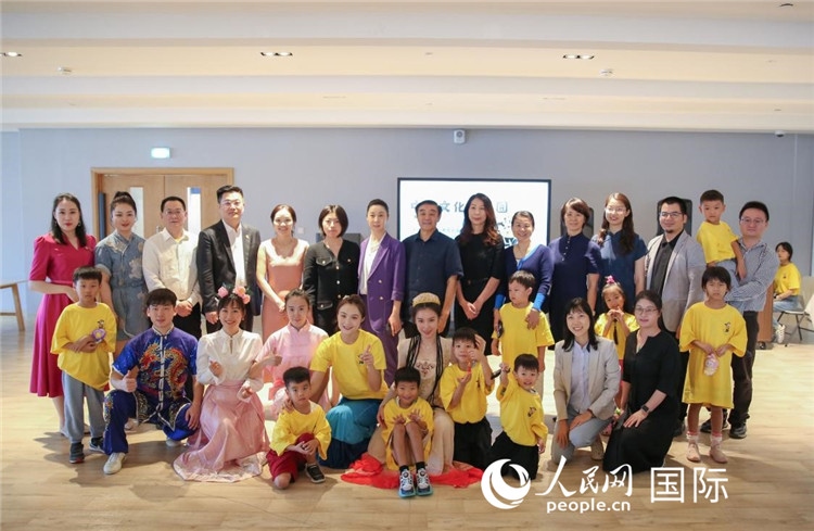 開營(yíng)儀式部分嘉賓合影。人民網(wǎng)中東中心分社塔里克·易卜拉欣攝