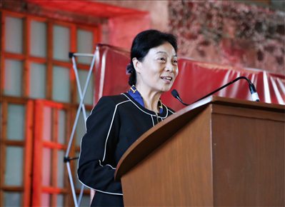 李雅芳作主旨發(fā)言。主辦方供圖