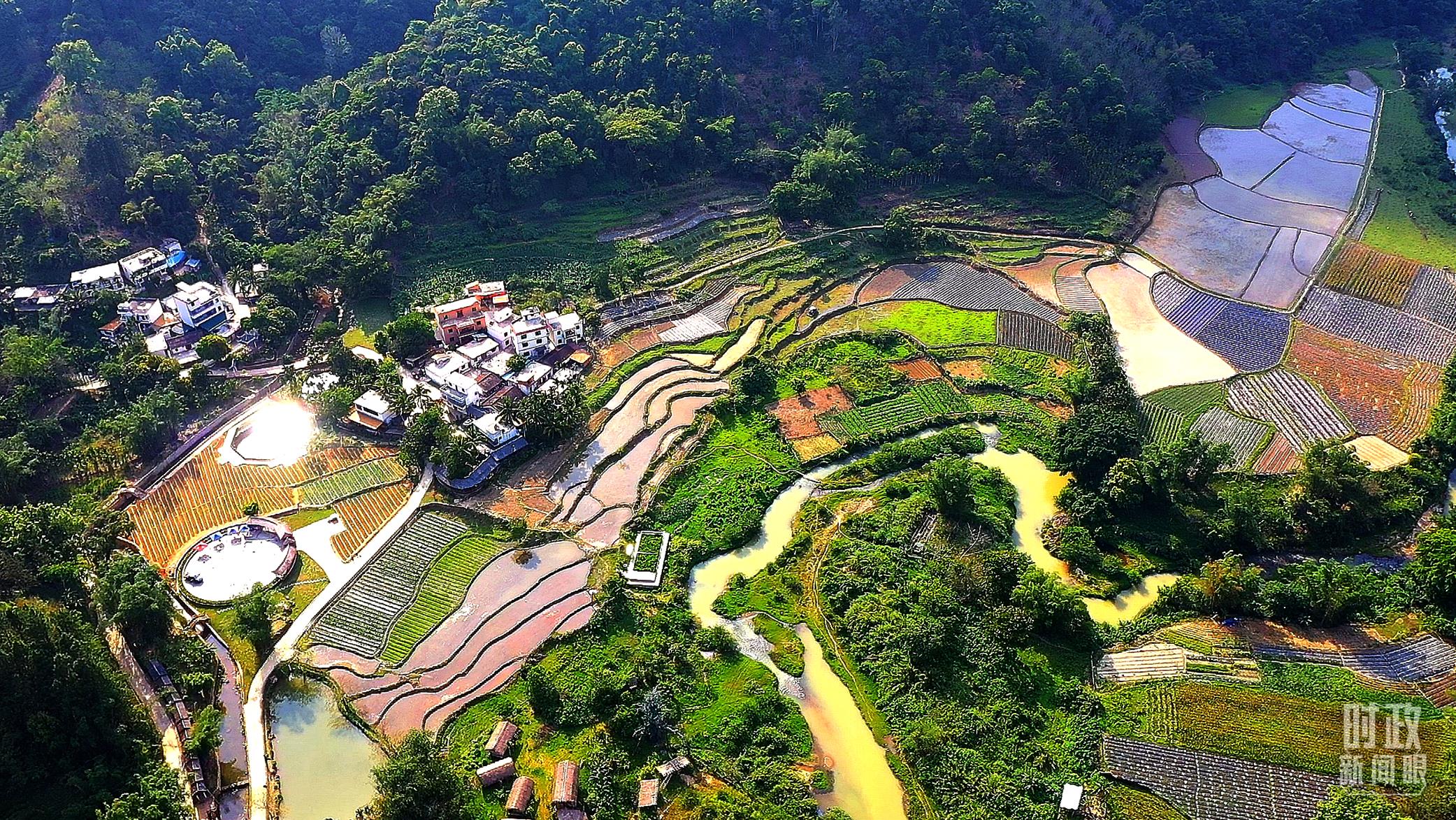 海南省五指山市水滿鄉(xiāng)毛納村。（總臺(tái)央視記者劉琦拍攝）