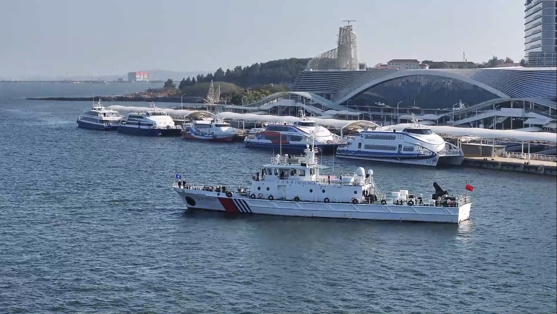 廈金“小三通”客運(yùn)航線創(chuàng)復(fù)航以來單日客流量新高。廈門海事局供圖