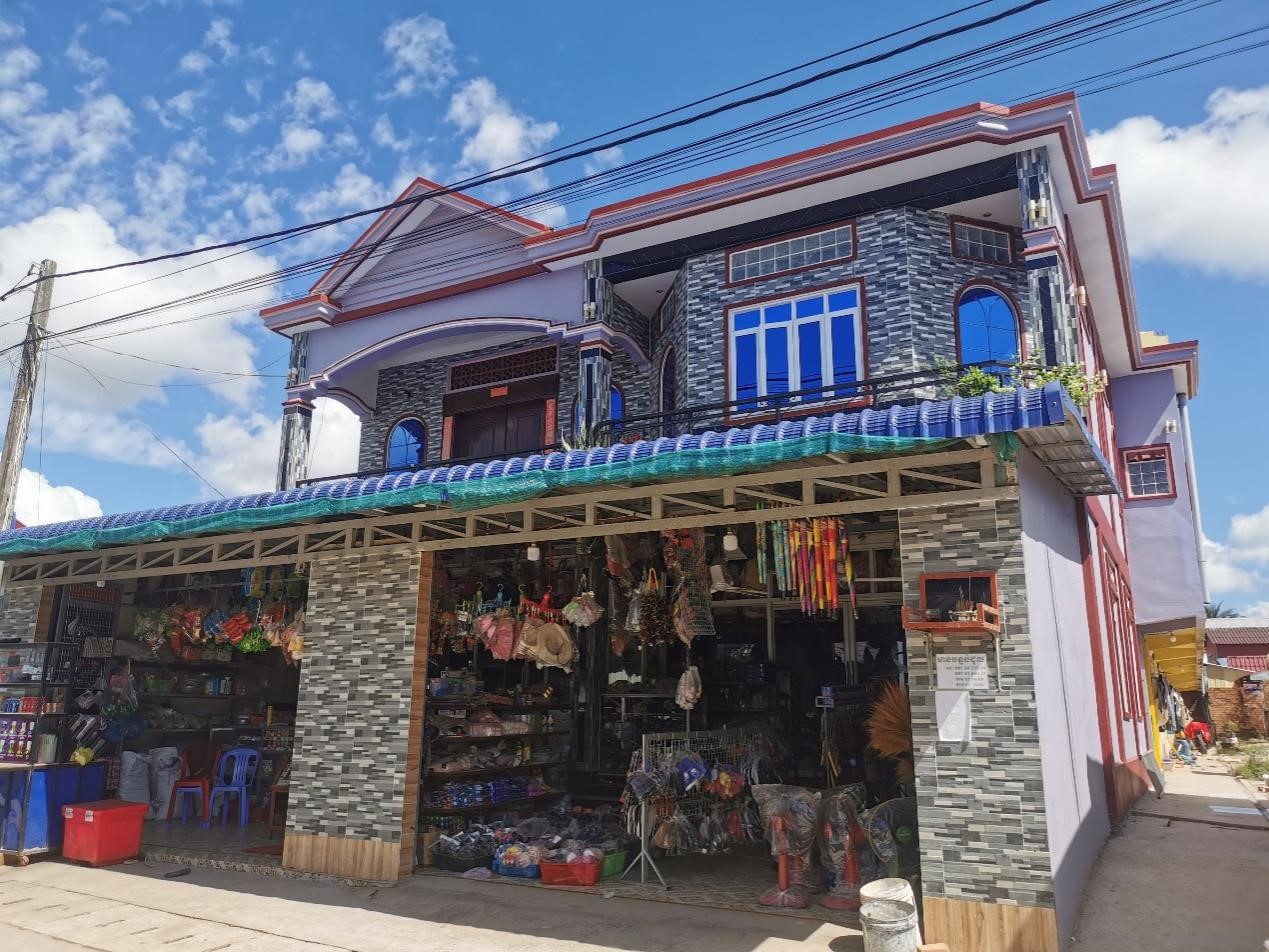 毗鄰西港特區(qū)的商店。西港特區(qū)供圖