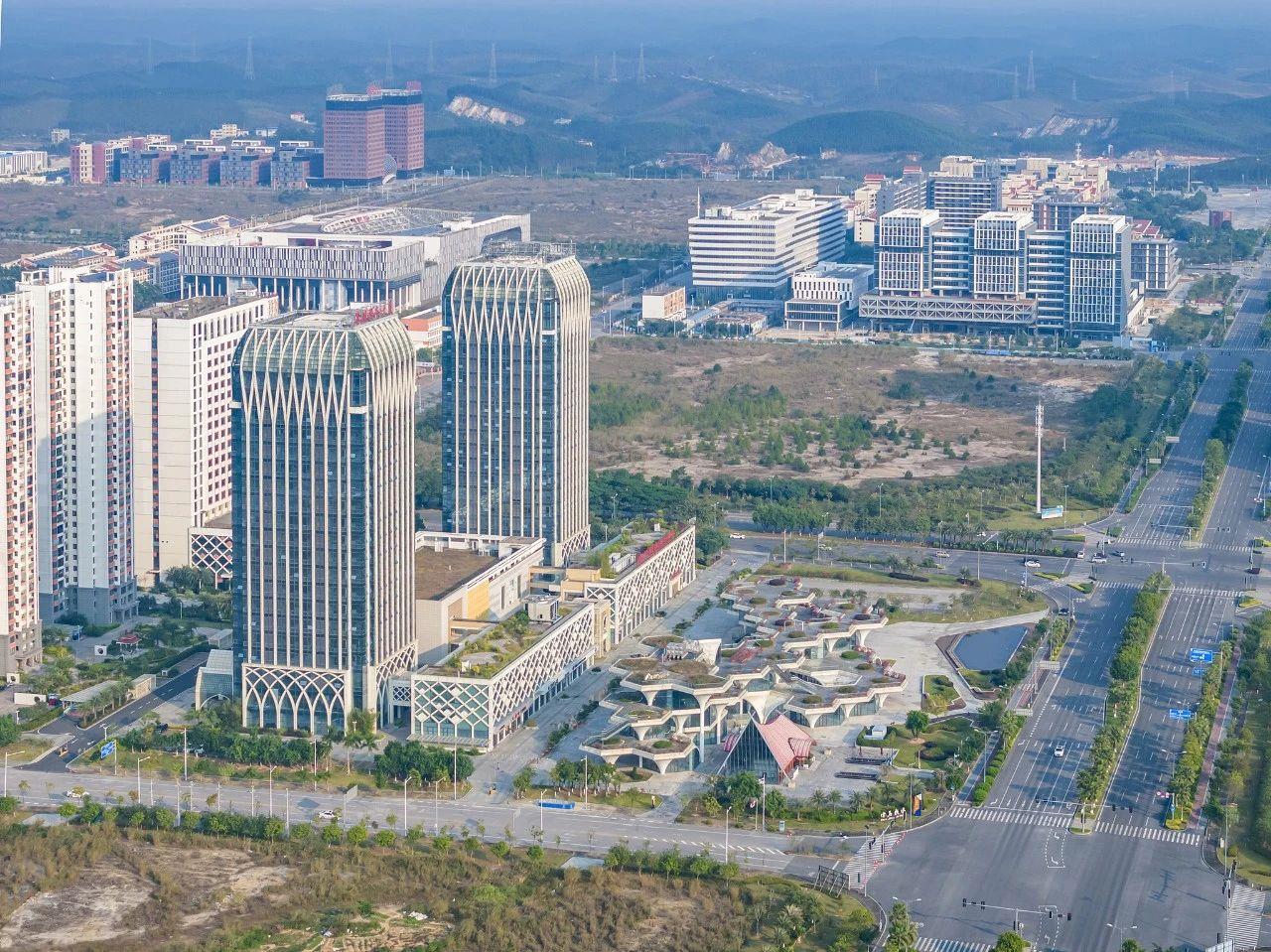 2023年11月，廣西欽州，航拍中國—馬來西亞欽州產(chǎn)業(yè)園區(qū)。