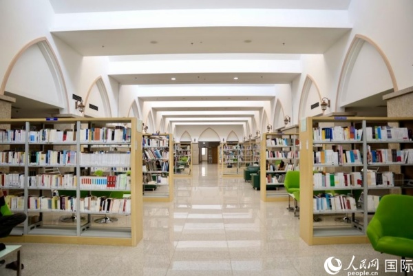 圖為吉布提國家圖書館一角。人民網(wǎng) 塔里克·易卜拉欣攝