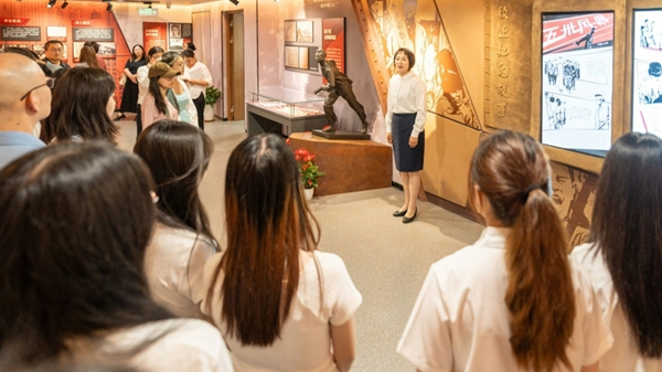 思政課現(xiàn)場。東華大學(xué)供圖